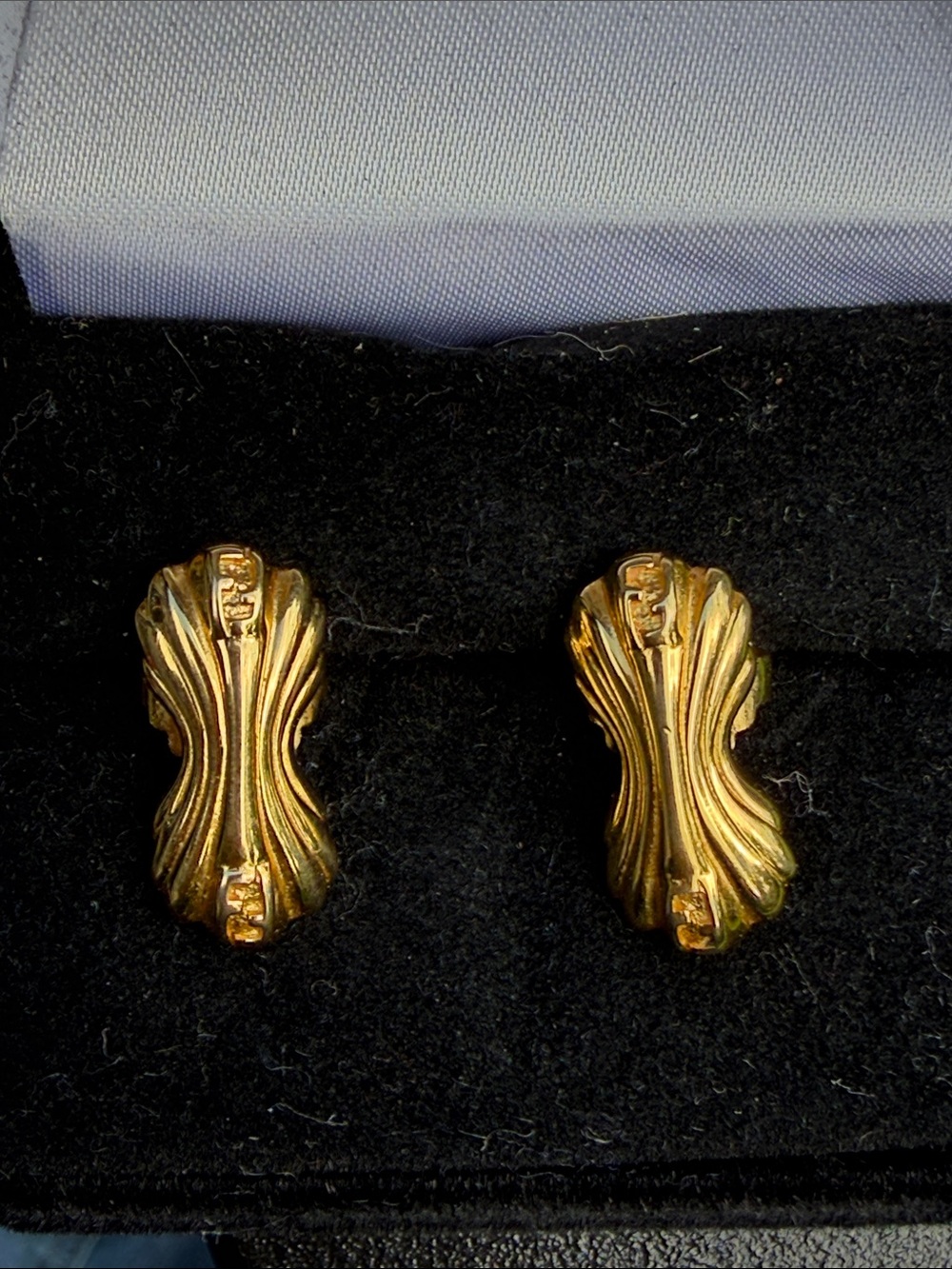 Fendi 18KT GOLD PLATED EARRING POST